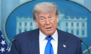 Ông Trump dọa tiếp tục không kích Iran Ông Trump dọa tiếp tục không kích Iran